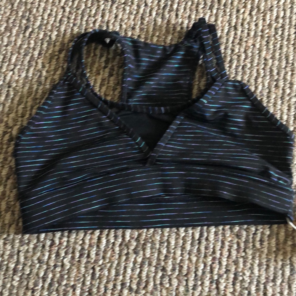 Sports bra